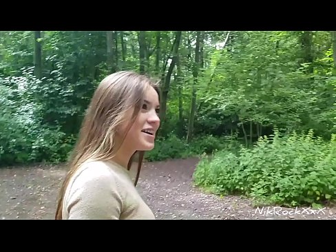 ❤️ Suxerinlle a Evelina que fodemos nun lugar público! Ela dixo que si. Entón fodiuna no cu e corme na súa boca. Entón ela cabreouse. Vídeo porno en nós ❤