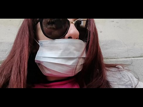 ❤️ Nicoletta vingase do seu veciño e fai pis no seu garaxe (Corentena italiana especial Covid19) Vídeo porno en nós ❤